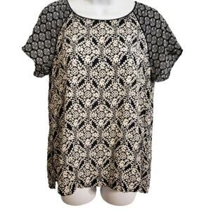 Ann Taylor LOFT Damask Fluid Print Top NWOT